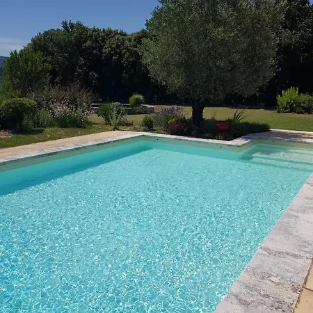 Nyaraló Les Nefliers